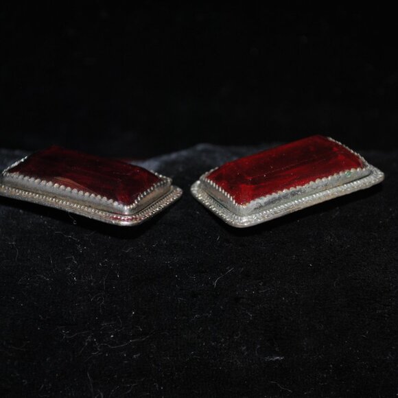 Antique Matching Pair of Oversized Ruby Czech Glass Sash Brooches - Picture 4 of 8